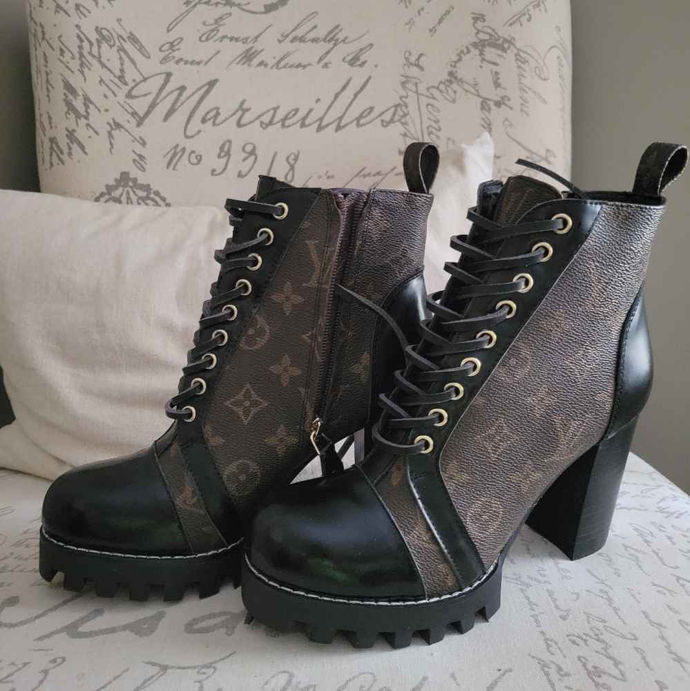 LV Monogram Stylish Black and Brown Women's Ankle Boots